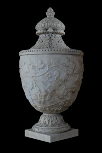 Roman marble vase